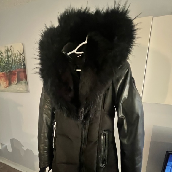 COPY - RUDSAK all black winter jacket - Picture 2 of 6